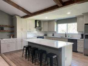 Farm House with River Access to Guadalupe River